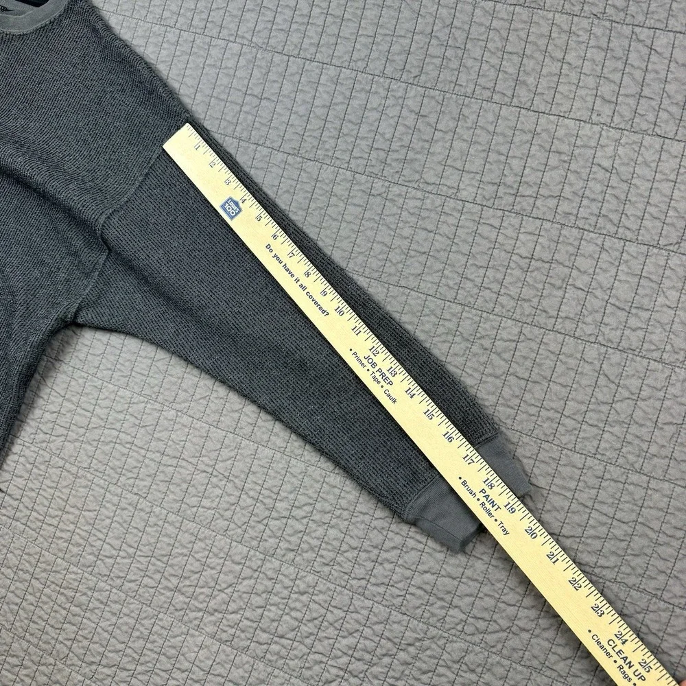 Nike Yoga Shirt Women's Small‎ Gray Stanford Center Swoosh Cropped Long Sleeve